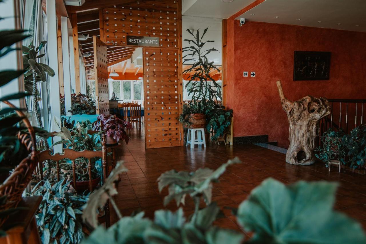 Hotel A Veiga Samos Esterno foto