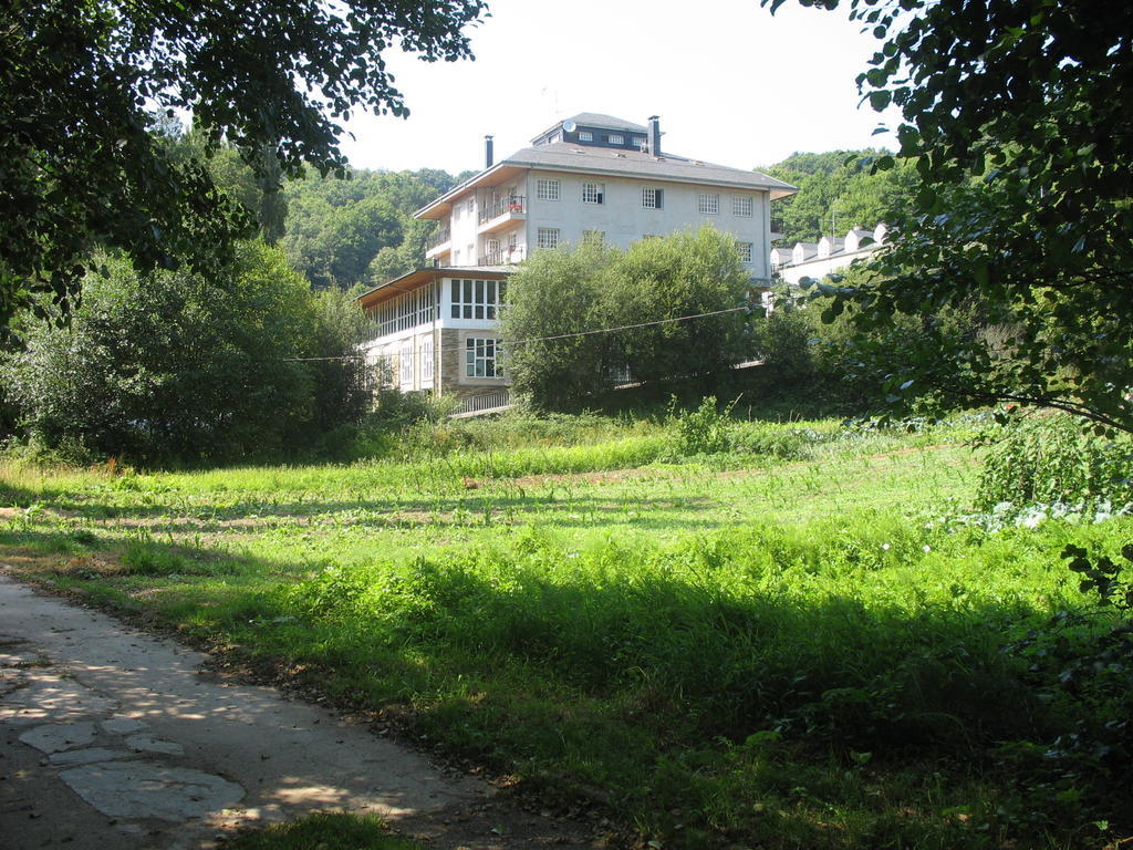 Hotel A Veiga Samos Esterno foto